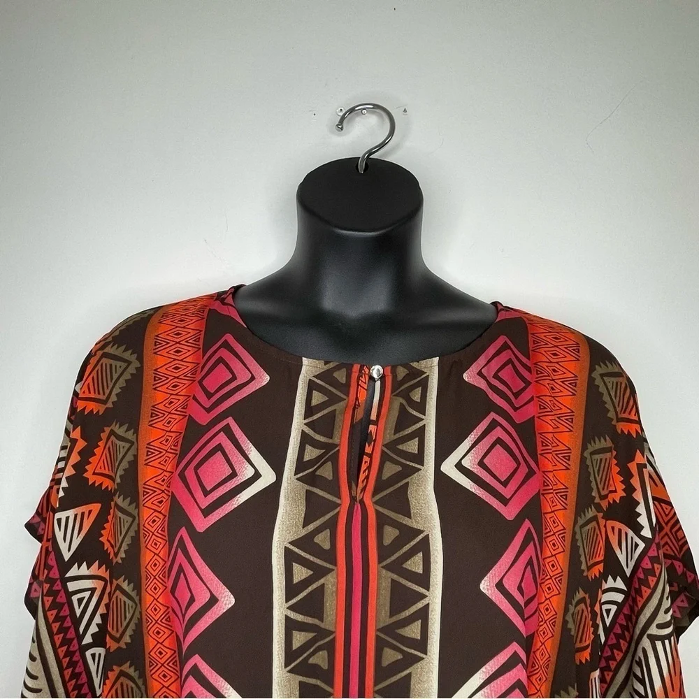 Vince Camuto Women’s Geometric Print Top Size M - Picture 3 of 9